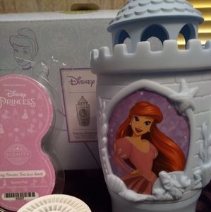 NIB Scentsy Princess mini diff with pods